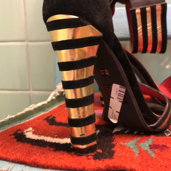 Jeffrey Campbell Torres Heel - Picture 4 of 5